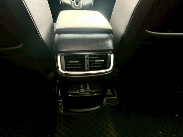 2019 Honda CRV S版 1.5c配備 免鑰匙/摸門解鎖/ACC跟車/車道維持/盲點/全景天窗/Carplay  第17張相片