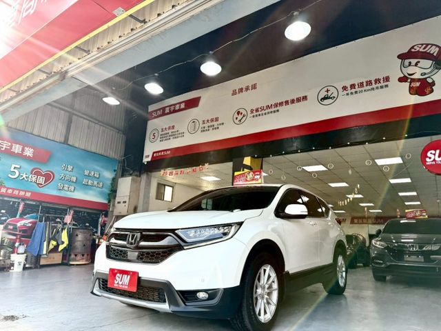 2019年 CRV VTI-S 一手車 原廠保養 18吋輪圈 行車記錄器 免鑰匙 ACC跟車 車道維持 胎壓偵測 原廠導  第3張相片