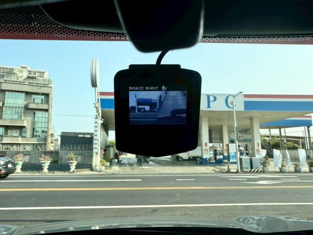 2019年 CRV VTI-S 一手車 原廠保養 18吋輪圈 行車記錄器 免鑰匙 ACC跟車 車道維持 胎壓偵測 原廠導  第14張相片