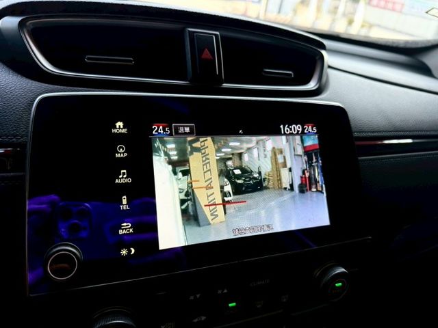 2019年 CRV VTI-S 一手車 原廠保養 18吋輪圈 行車記錄器 免鑰匙 ACC跟車 車道維持 胎壓偵測 原廠導  第17張相片