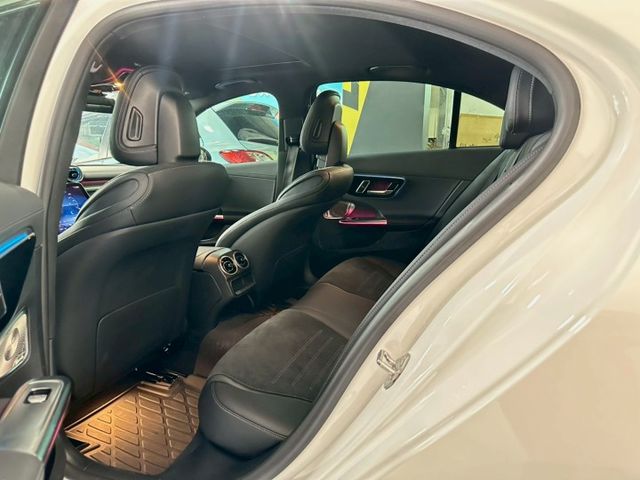 2023 C300 AMG 4MATIC 總代理/48V輕油電/原廠保固1年/無煙一手車/原廠記錄/23P跟車/柏林之音  第10張相片