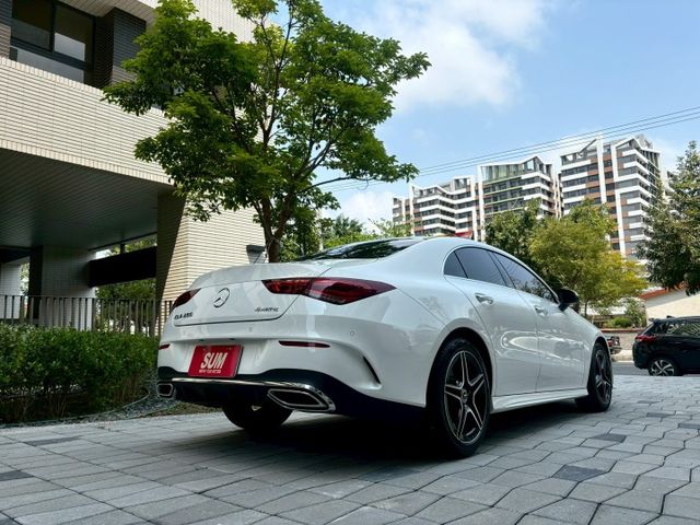 2020 CLA250 AMG 4MATIC 配備:多光束頭燈~22P~全景天窗~腳踢尾門~CarPlay~電動加熱座椅  第4張相片