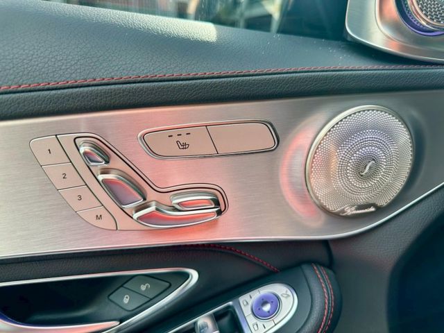 2016 C43 AMG 4Matic 升級:發光旋轉高音/渦輪出風口/副駕飾板/柏林音響蓋/後碳纖維壓尾/前下巴碳纖維  第17張相片