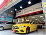 2020年Benz A180 AMG 原版件 配備: 免鑰匙/摸門/倒車影像/自動停車/空力套件/盲點/雙前電動記憶座椅  第3張縮圖