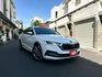 2023 Skoda Octavia 1.5 TSI e-TEC 配備:免鑰匙摸門~電動尾門~ACC跟車~雙前座電熱椅  第1張縮圖