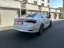2023 Skoda Octavia 1.5 TSI e-TEC 配備:免鑰匙摸門~電動尾門~ACC跟車~雙前座電熱椅  第4張縮圖