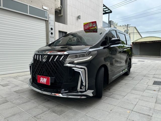 2019 Alphard 阿法 升級：蒙娜麗莎空力套/卡鉗/鋁圈/加大碟盤/大理石地板/三眼高亮版魚眼頭燈/貫穿式尾燈  第3張相片