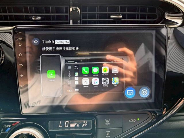 2019 TOYOTA PURIS C 升級：安卓機/行車記錄器/免鑰匙/摸門解鎖/車道變換輔助  第14張相片