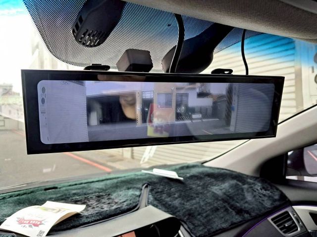 2016 Hyundai Elantra 升級：JGTC前後大包/魚眼大燈/JGTC專用霧燈/安卓機/燻黑尾燈/免鑰匙  第12張相片