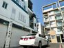 2020 Toyota Camry 雅緻 升級：安卓機含倒車顯影 防盜系統 電折後視鏡 蜂鳴式倒車 胎壓偵測  第4張縮圖