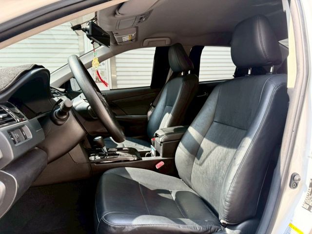 2020 Toyota Camry 雅緻 升級：安卓機含倒車顯影 防盜系統 電折後視鏡 蜂鳴式倒車 胎壓偵測  第8張相片