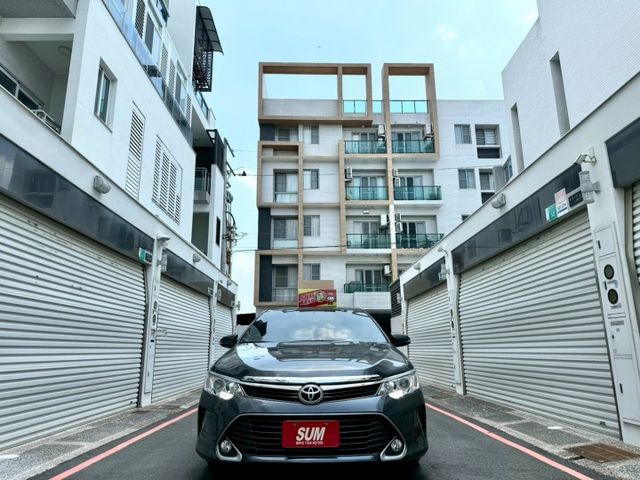 2019年Toyota 7.5代 Camry 雅緻版 衛星電視~原廠導航~倒車顯影~雙區恆溫 ~倒車雷達  ~魚眼頭燈  第2張相片