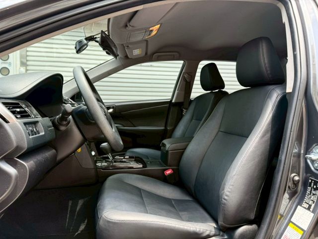 2019年Toyota 7.5代 Camry 雅緻版 衛星電視~原廠導航~倒車顯影~雙區恆溫 ~倒車雷達  ~魚眼頭燈  第8張相片