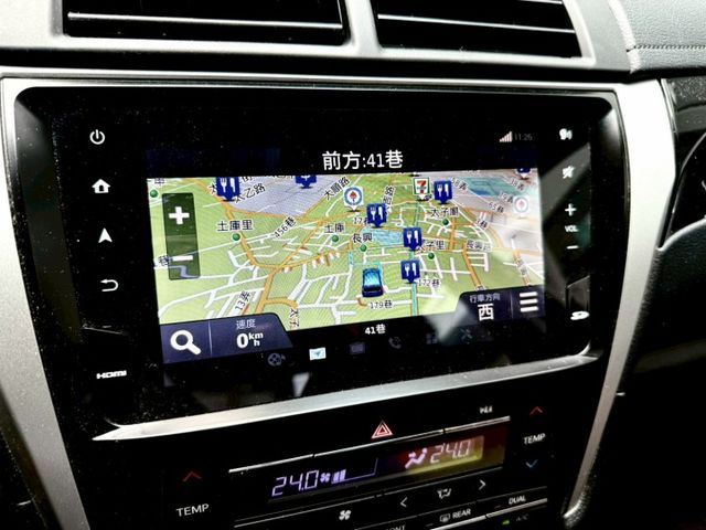 2019年Toyota 7.5代 Camry 雅緻版 衛星電視~原廠導航~倒車顯影~雙區恆溫 ~倒車雷達  ~魚眼頭燈  第13張相片