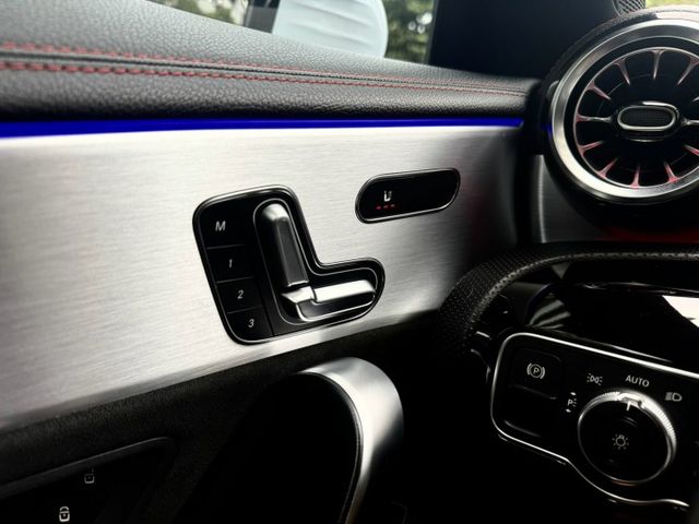 2021 CLA250 AMG 4MATIC 全車包膜白色/一階電腦優化/中尾段排氣/23P套件/盲點偵測  第17張相片