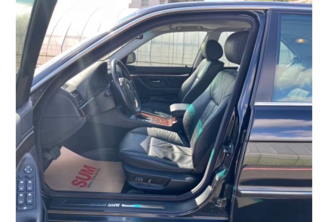 BMW 728  第8張相片