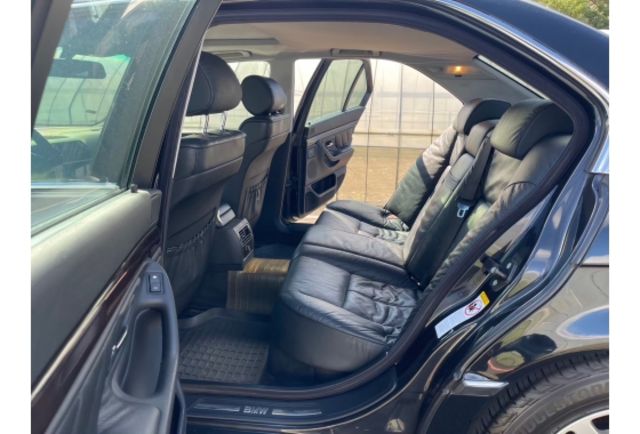BMW 728  第11張相片