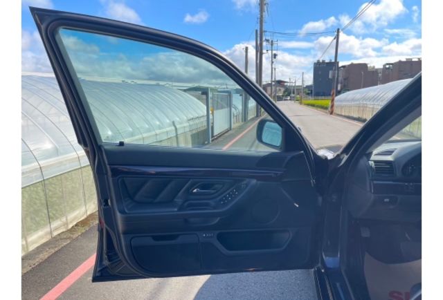 BMW 728  第13張相片
