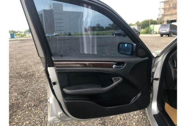 BMW 318IZA  第7張相片
