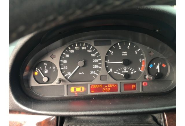 BMW 318IZA  第12張相片