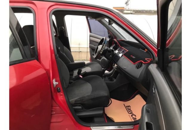Suzuki SWIFT  第10張相片