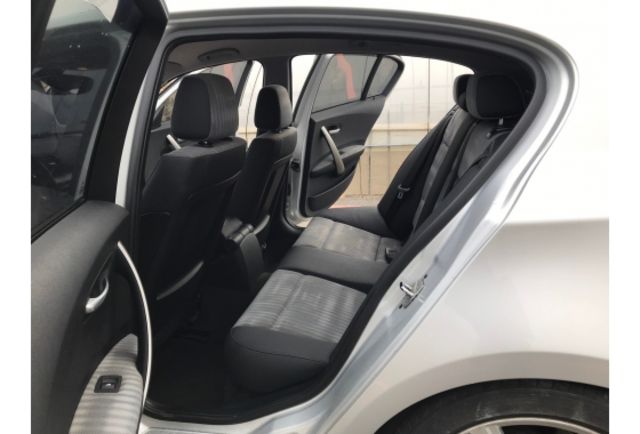 BMW 120I  第15張相片