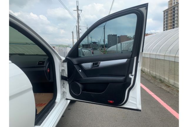 Benz C300  第12張相片