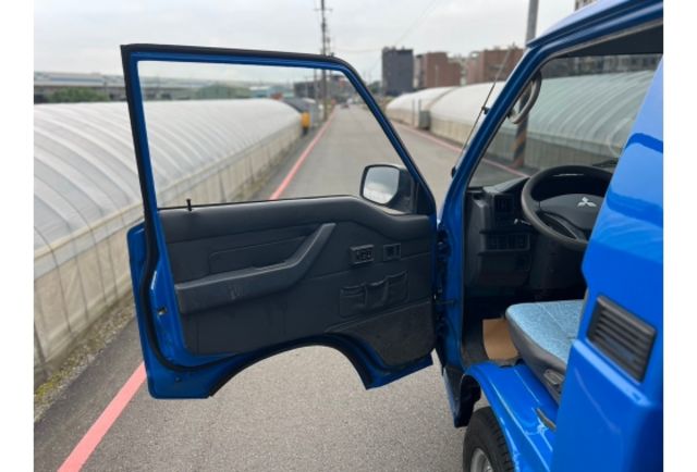 Mitsubishi DELICA  第9張相片