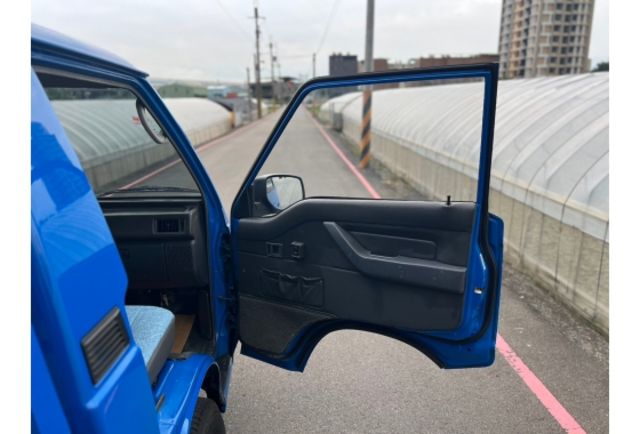 Mitsubishi DELICA  第10張相片