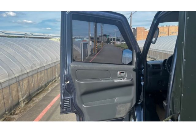 Mitsubishi A190  第11張相片