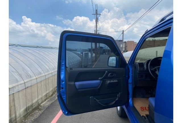 Suzuki JIMNY  第14張相片