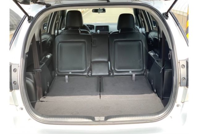 Toyota WISH  第11張相片