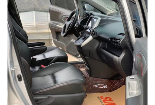 Toyota WISH  第19張相片