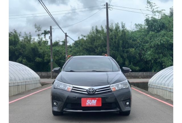 Toyota ALTIS  第2張相片