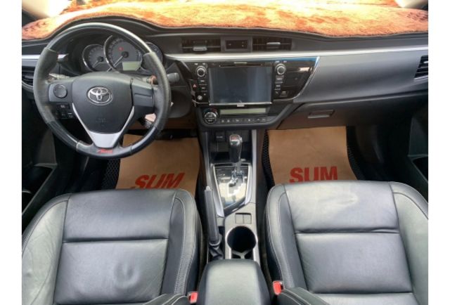 Toyota ALTIS  第9張相片