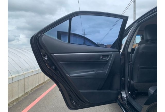 Toyota ALTIS  第13張相片