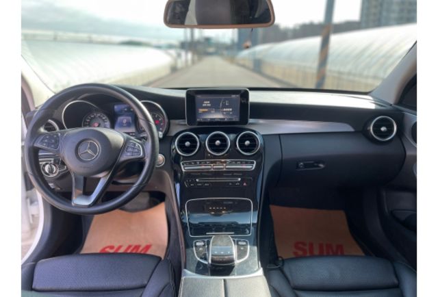 Benz C200  第8張相片