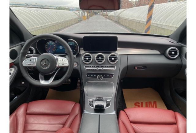 Benz C300  第11張相片