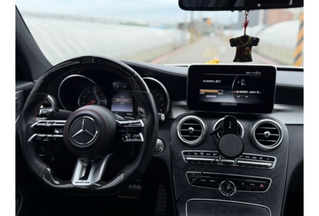 Benz C300 AMG  第11張相片