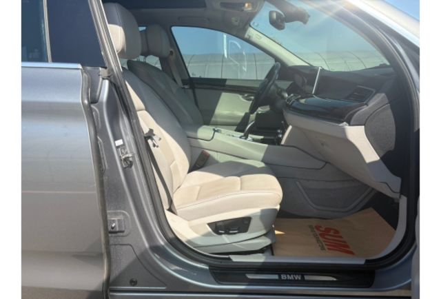 BMW 535i GT  第8張相片