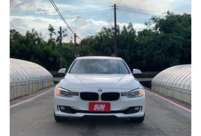 BMW 320I  第2張相片