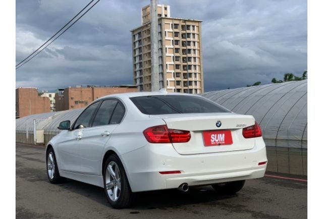 BMW 320I  第4張相片