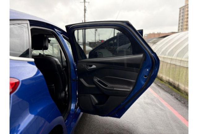 Ford FOCUS  第14張相片