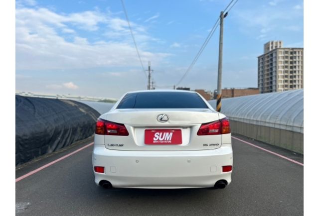 Lexus IS250  第5張相片