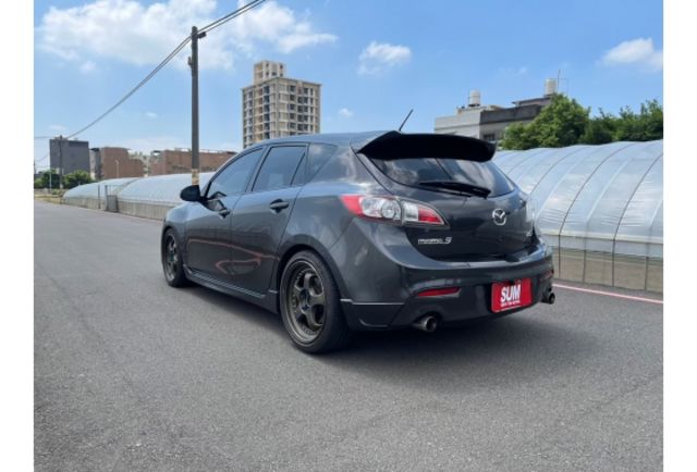 Mazda MAZDA3  第4張相片