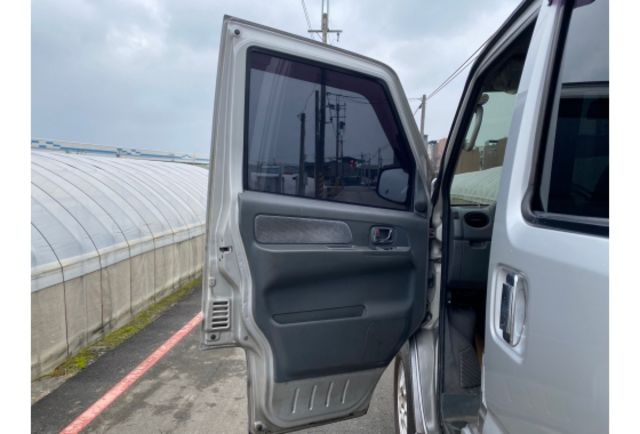 Mitsubishi MAGIC  第8張相片