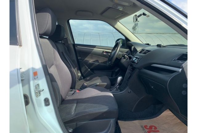 Suzuki SWIFT  第10張相片