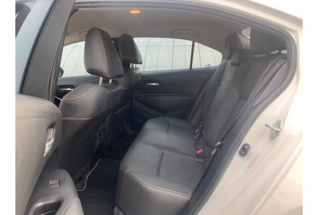 Toyota ALTIS  第13張相片