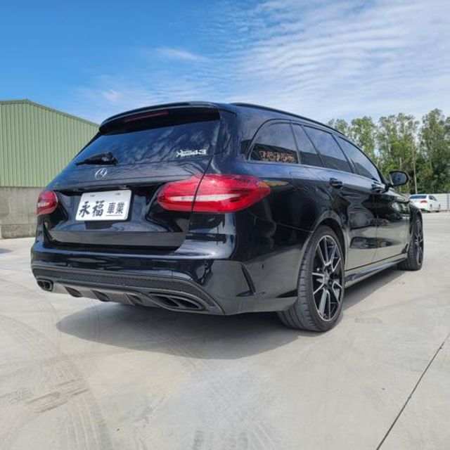 M-BENZ賓士 C43 AMG  第2張相片