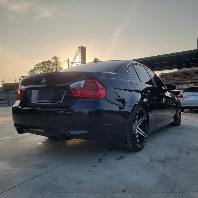 BMW寶馬 335I  第2張相片